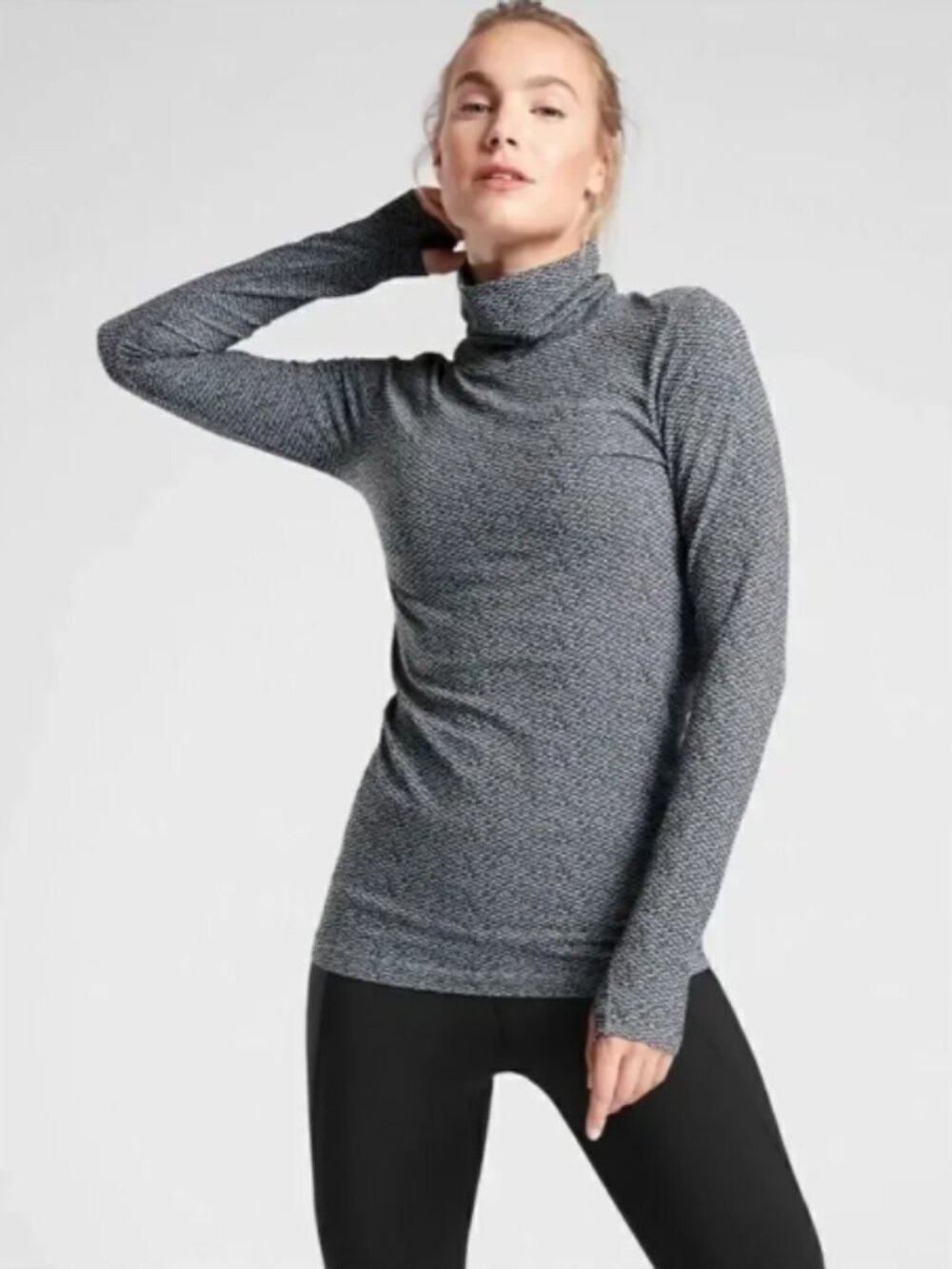 Athleta Flurry Peak Turtleneck size large grey/black pattern stretch